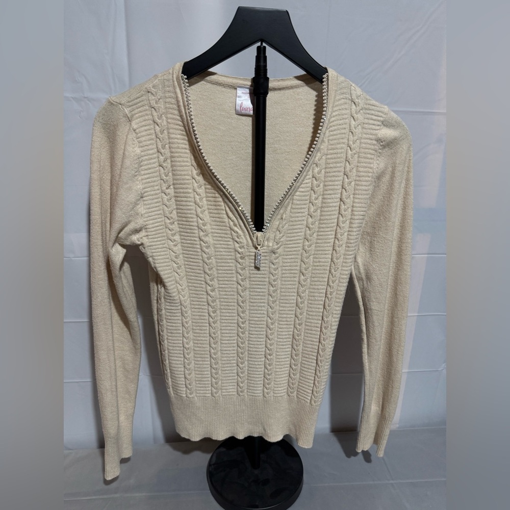 Luna Women’s Cream Cable Knit Sweater front zip with rhinestones Size Small